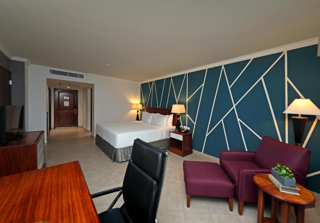 Hotel Crowne Plaza Panama By Ihg Exteriér fotografie