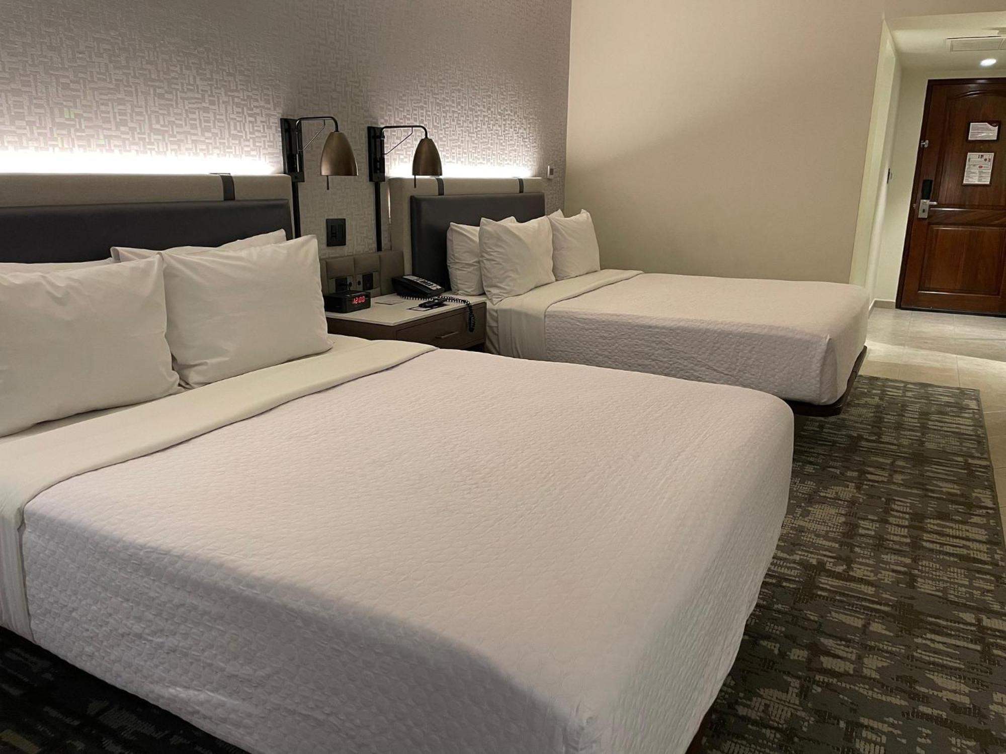 Hotel Crowne Plaza Panama By Ihg Exteriér fotografie